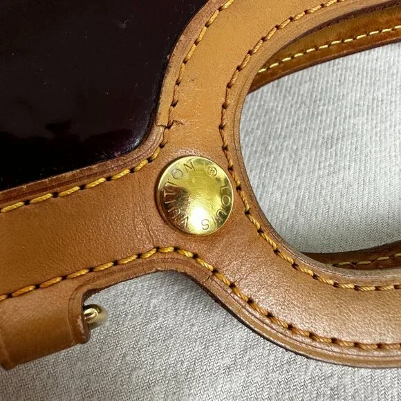 Louis Vuitton Amarante Monogram Vernis Roxbury Drive Bag - Picture 12 of 12